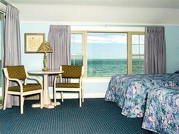Seaside Inn Фалмут Екстер'єр фото